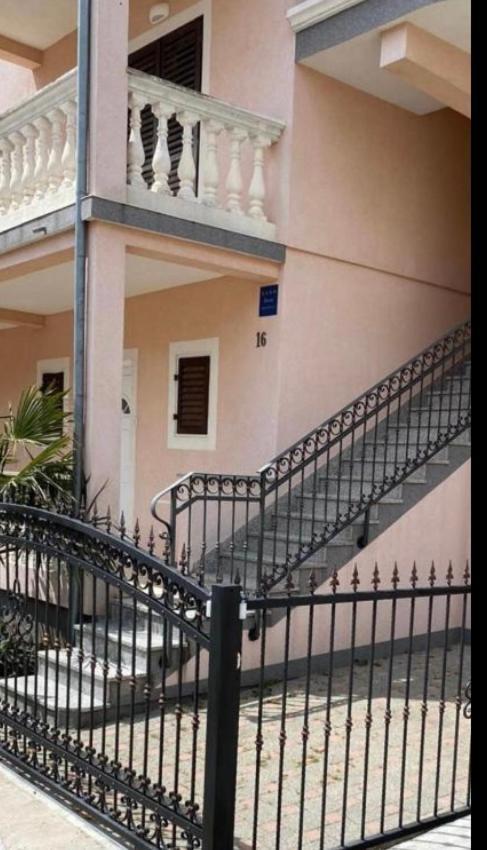 Villa Nera Vodice Exterior foto