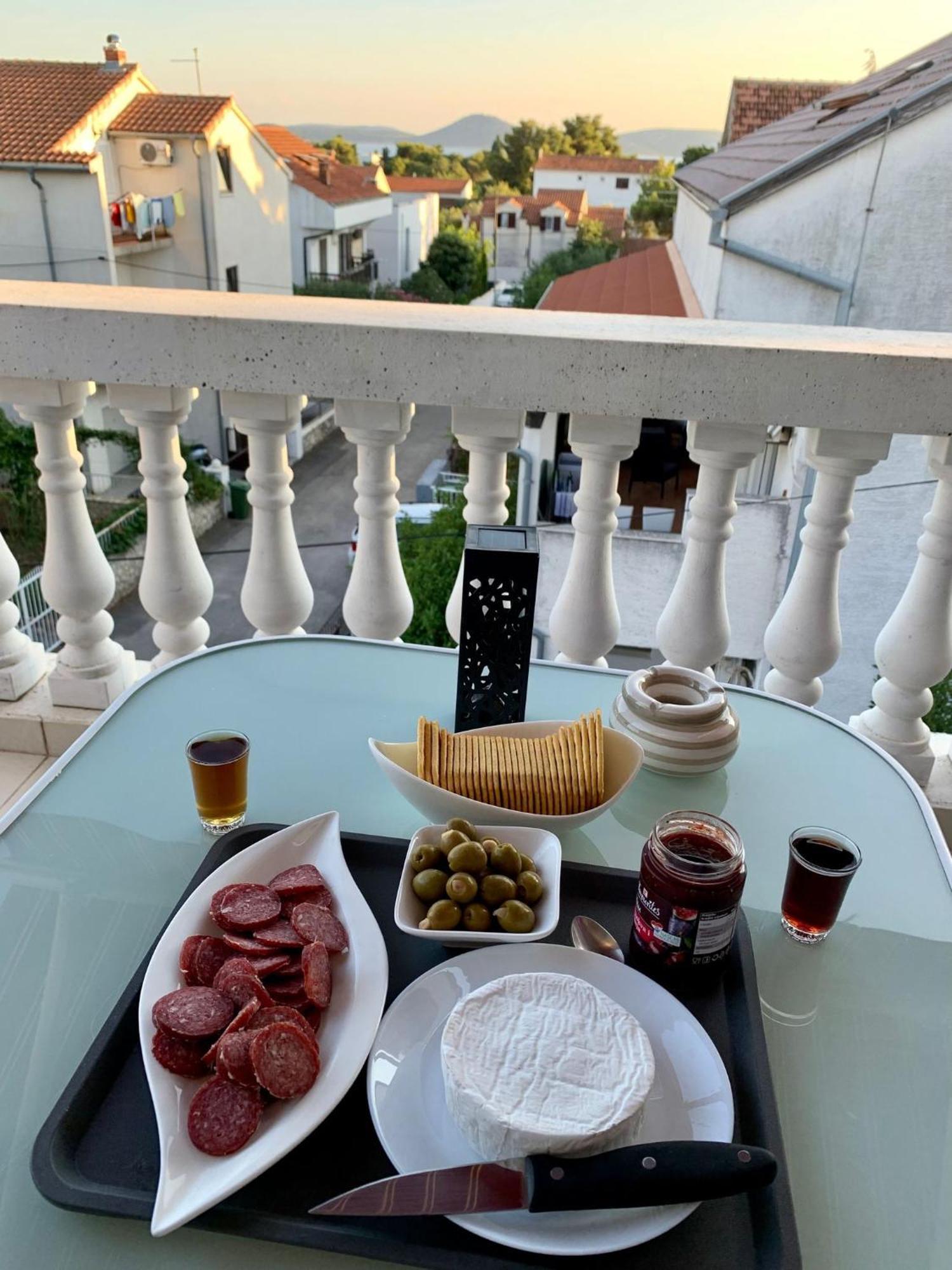 Villa Nera Vodice Exterior foto